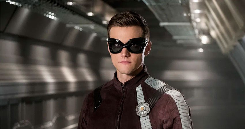 Hartley-Sawyer-é-demitido-de-The-Flash,-após-mensagens-racistas-destaque